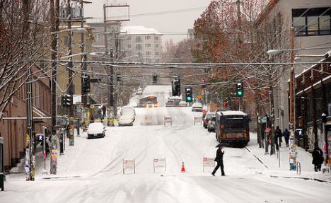 snow seattle pine street capitol hill photo1 Weather Seattle